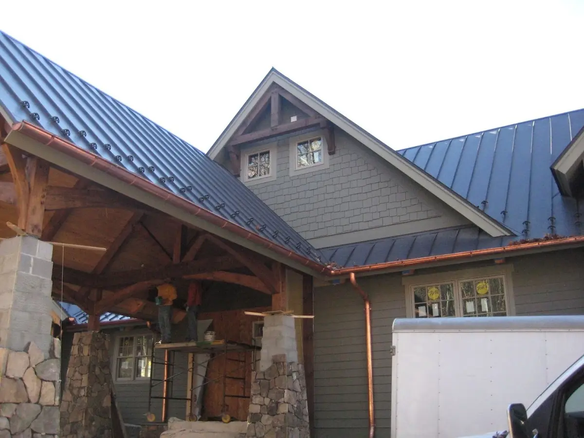 Craftsman Roofing team delivering quality roofing work in East Willington